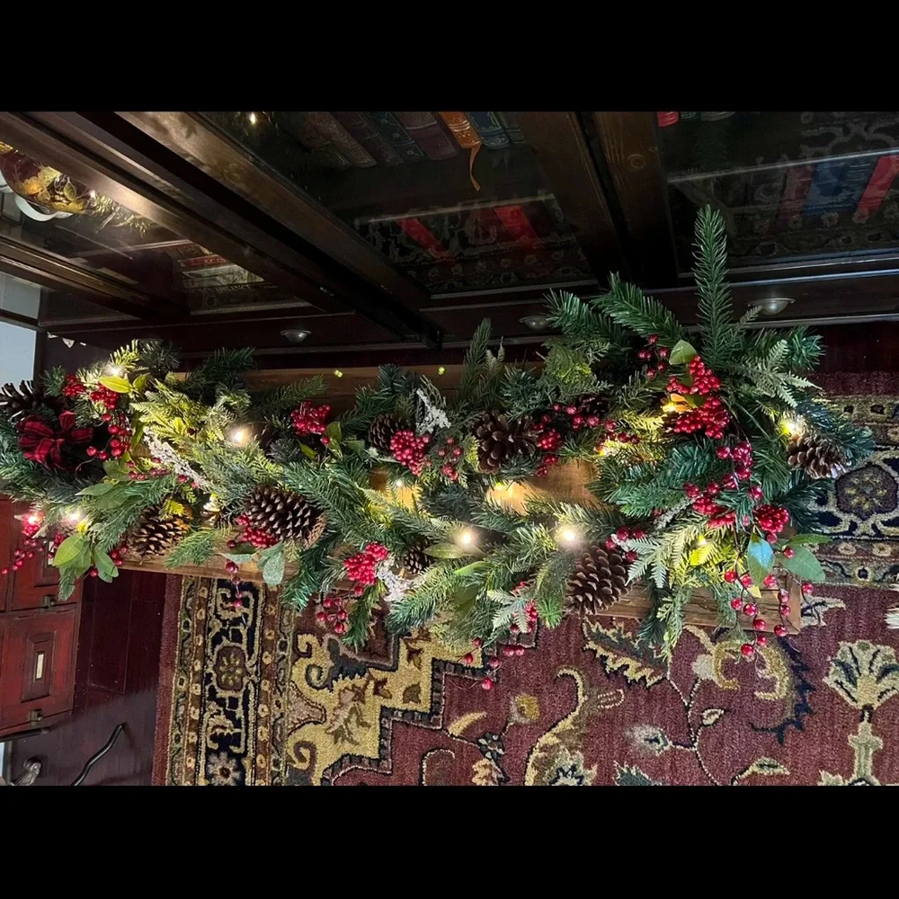 9 foot Premium Pre-lit Glittered Berries Pine Cones Garland, Farmhouse Christmas